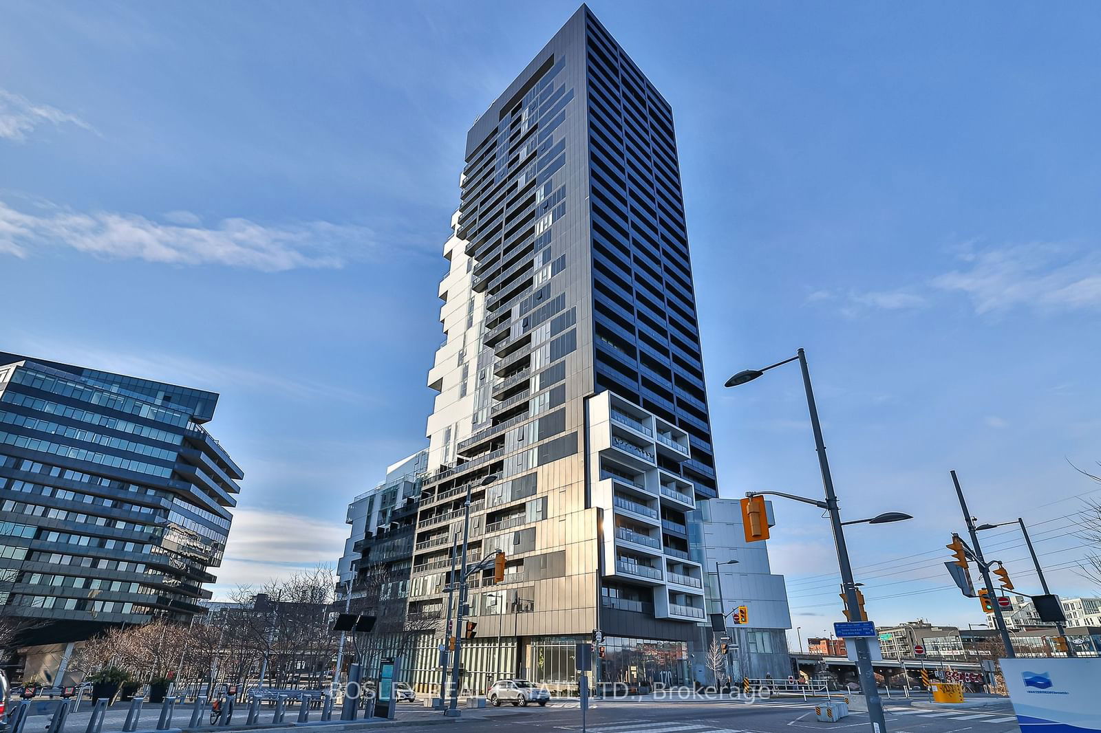 170 Bayview Ave, unit 2802 for sale