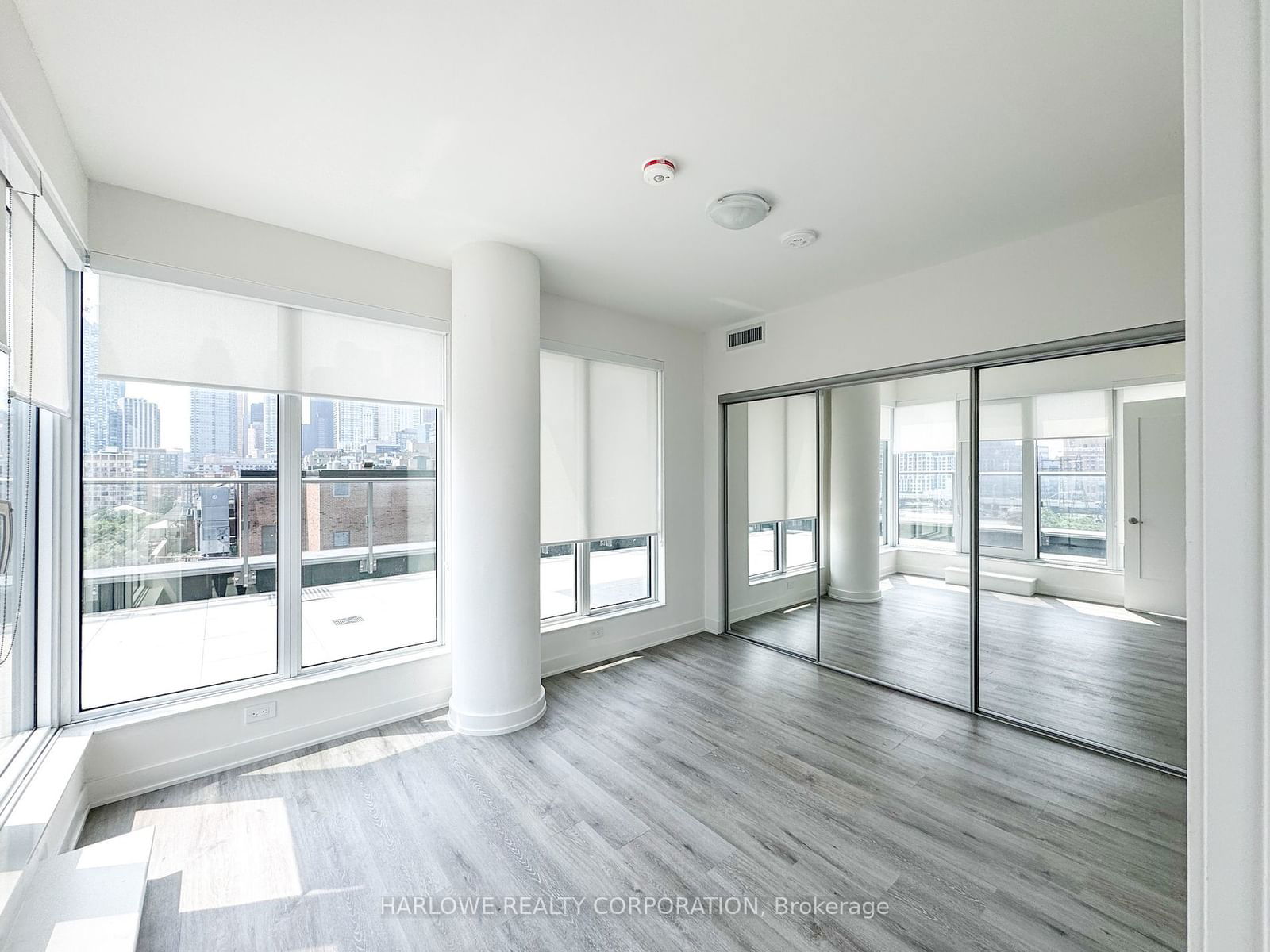 121 Lower Sherbourne St, unit 750 SW for rent - image #12