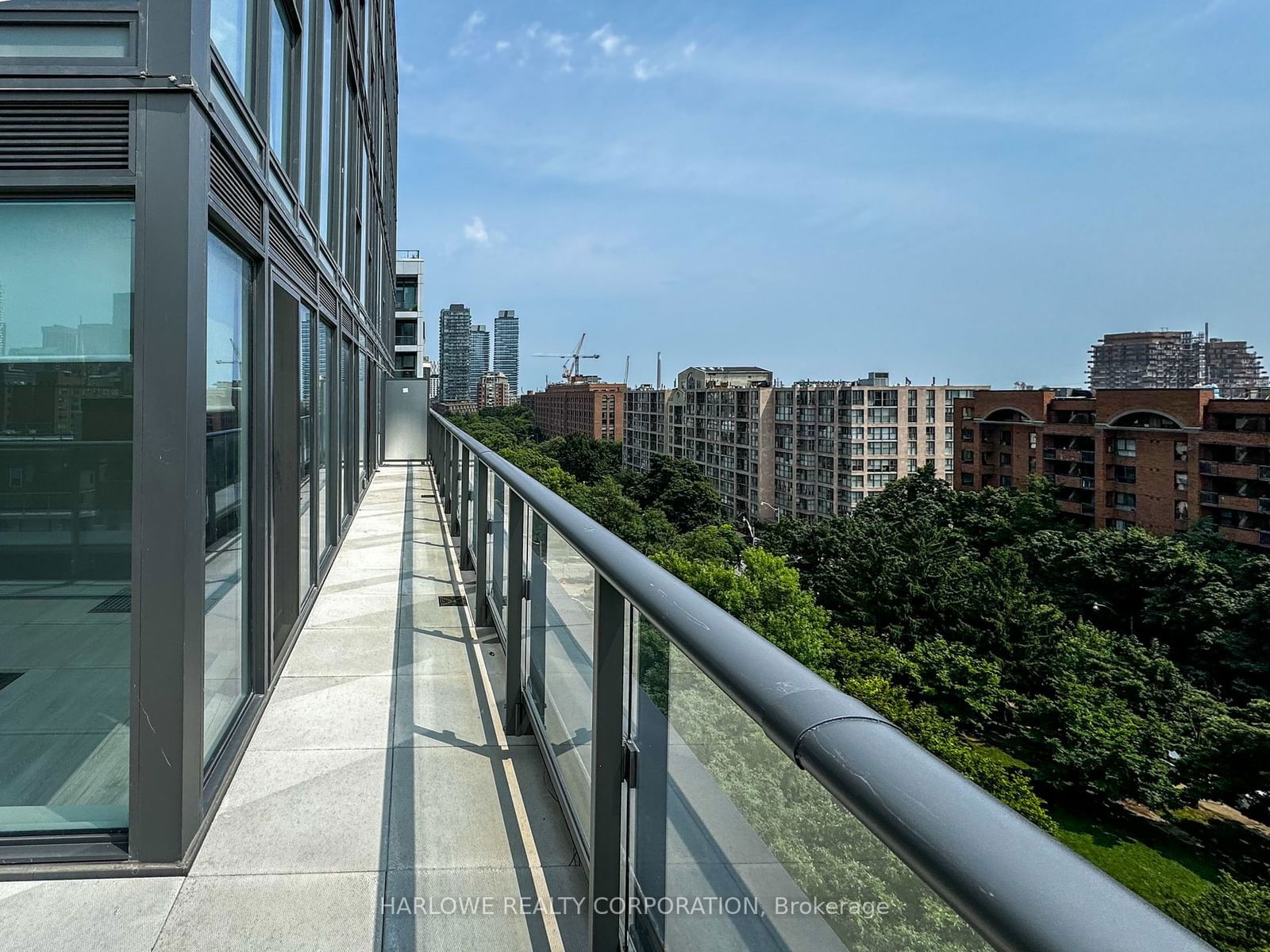 121 Lower Sherbourne St, unit 750 SW for rent - image #2