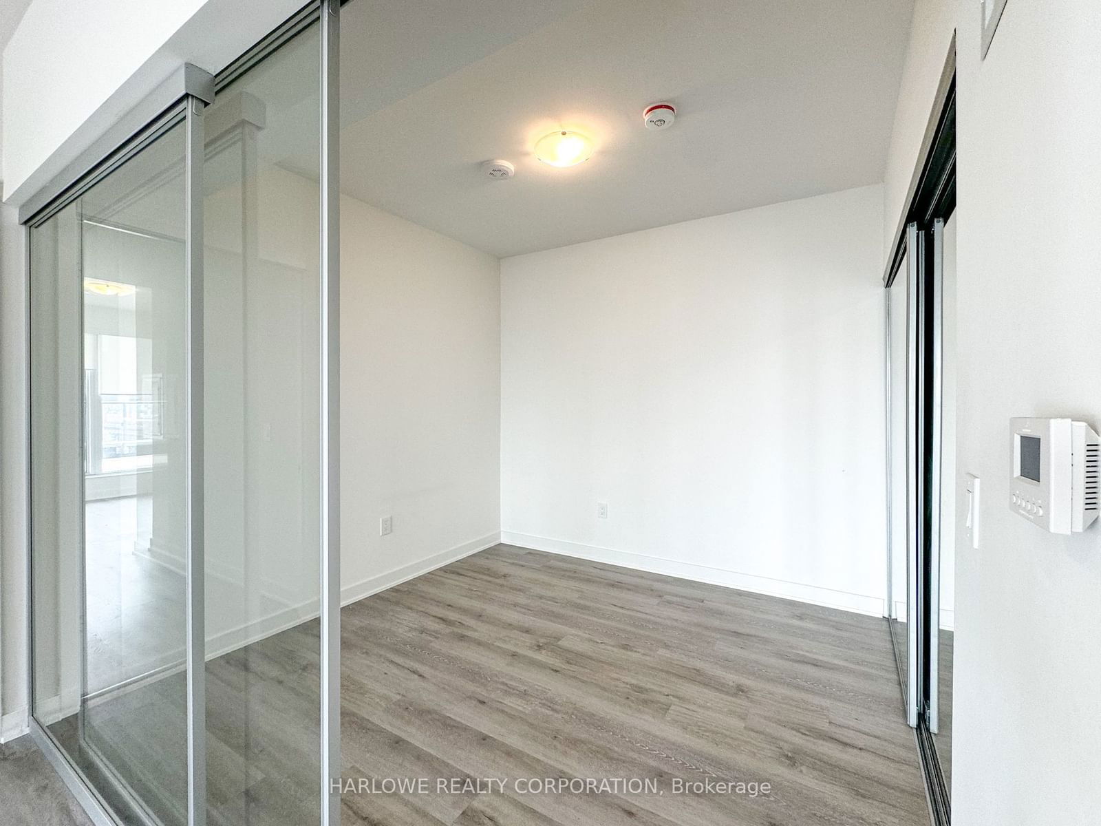 121 Lower Sherbourne St, unit 750 SW for rent - image #7