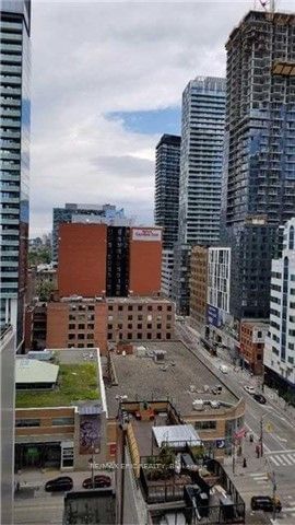 88 Blue Jays Way, unit 1215 for rent