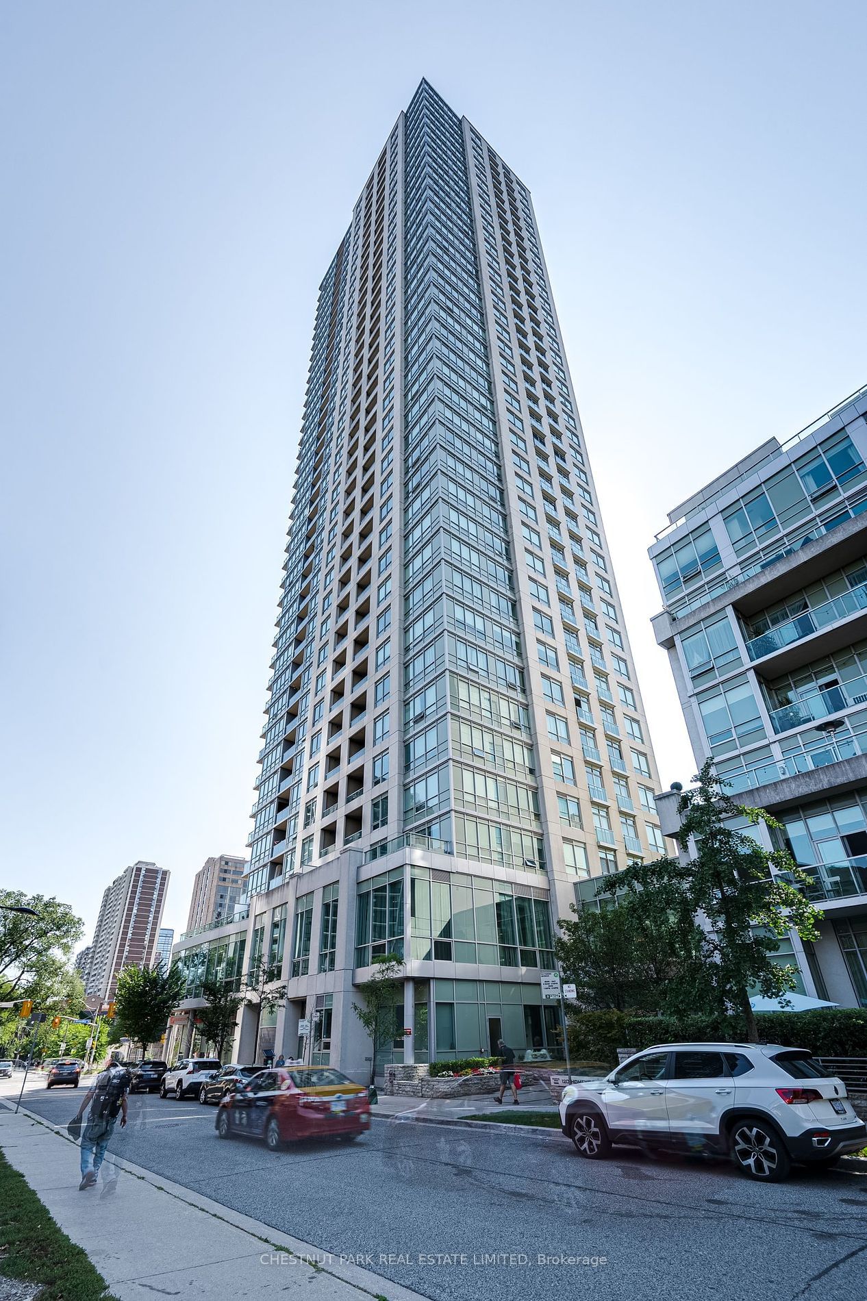 120 Homewood Ave, unit 1501 for sale