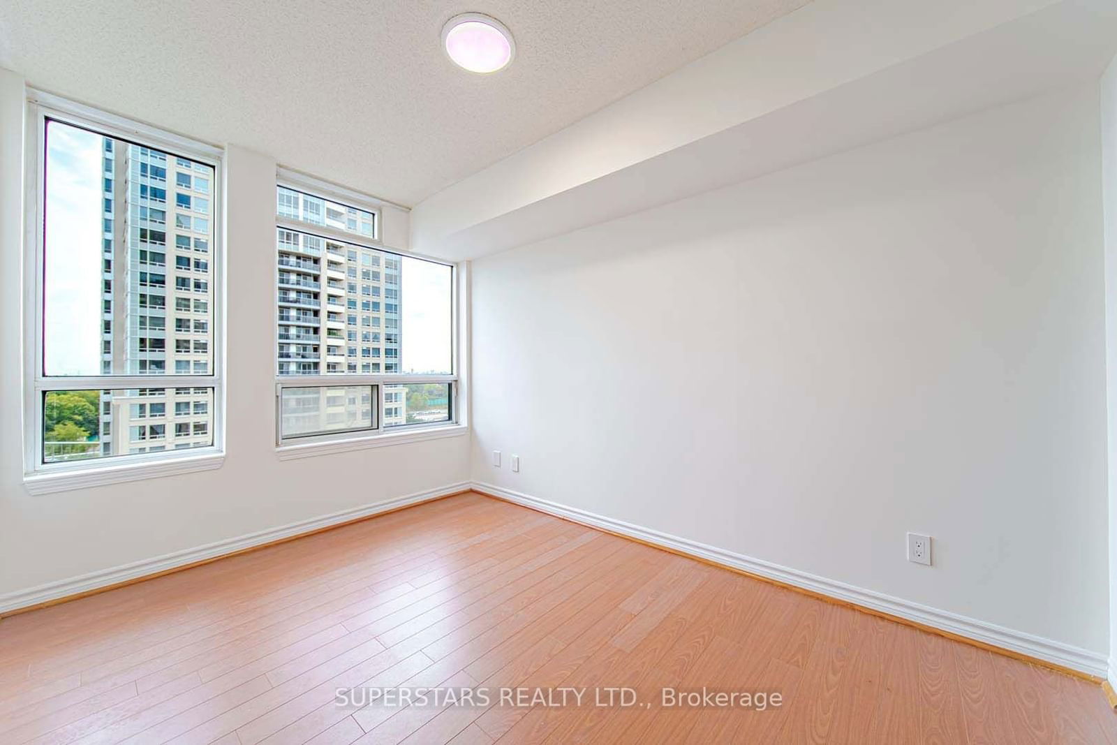 2 Rean Dr, unit 1008 for sale - image #10