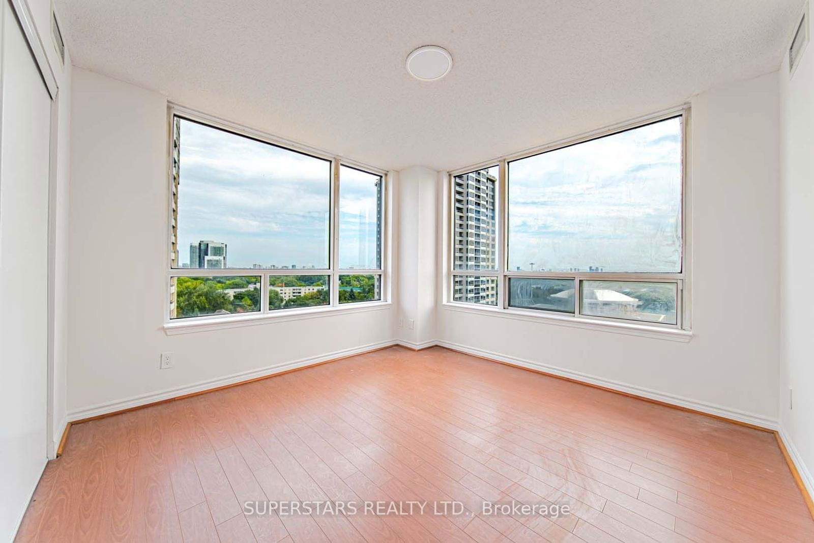 2 Rean Dr, unit 1008 for sale - image #7