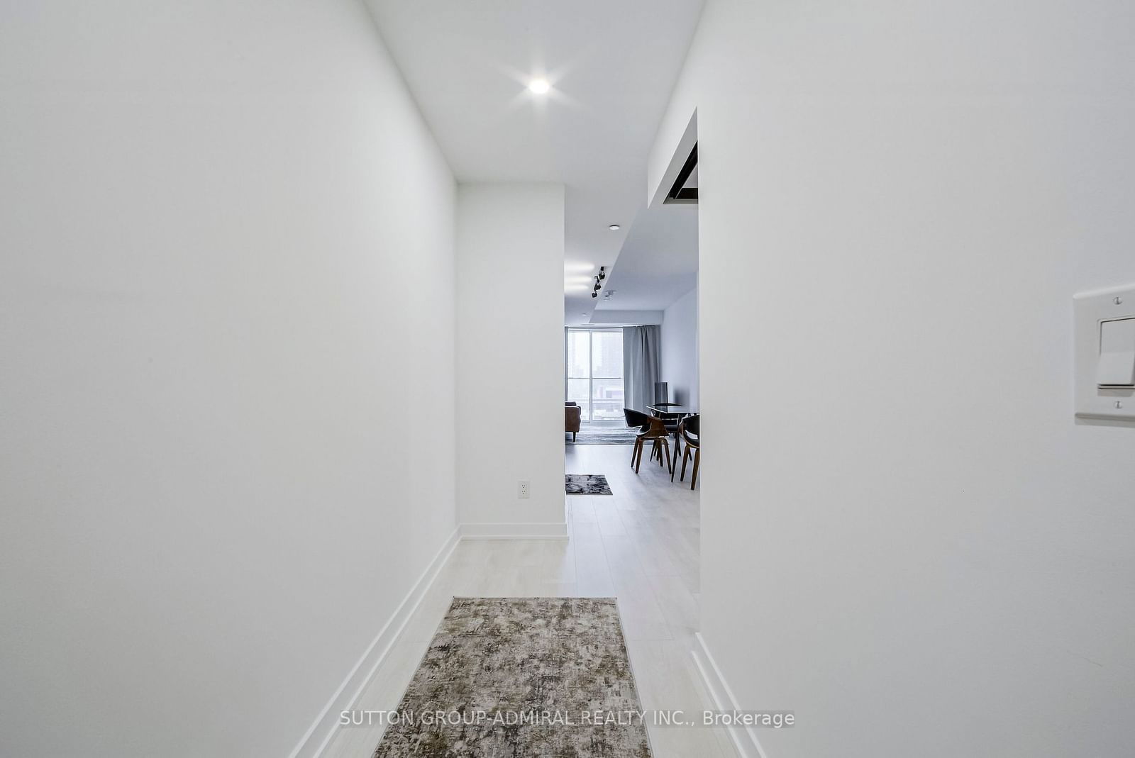 5 Defries St, unit 620 for rent - image #6