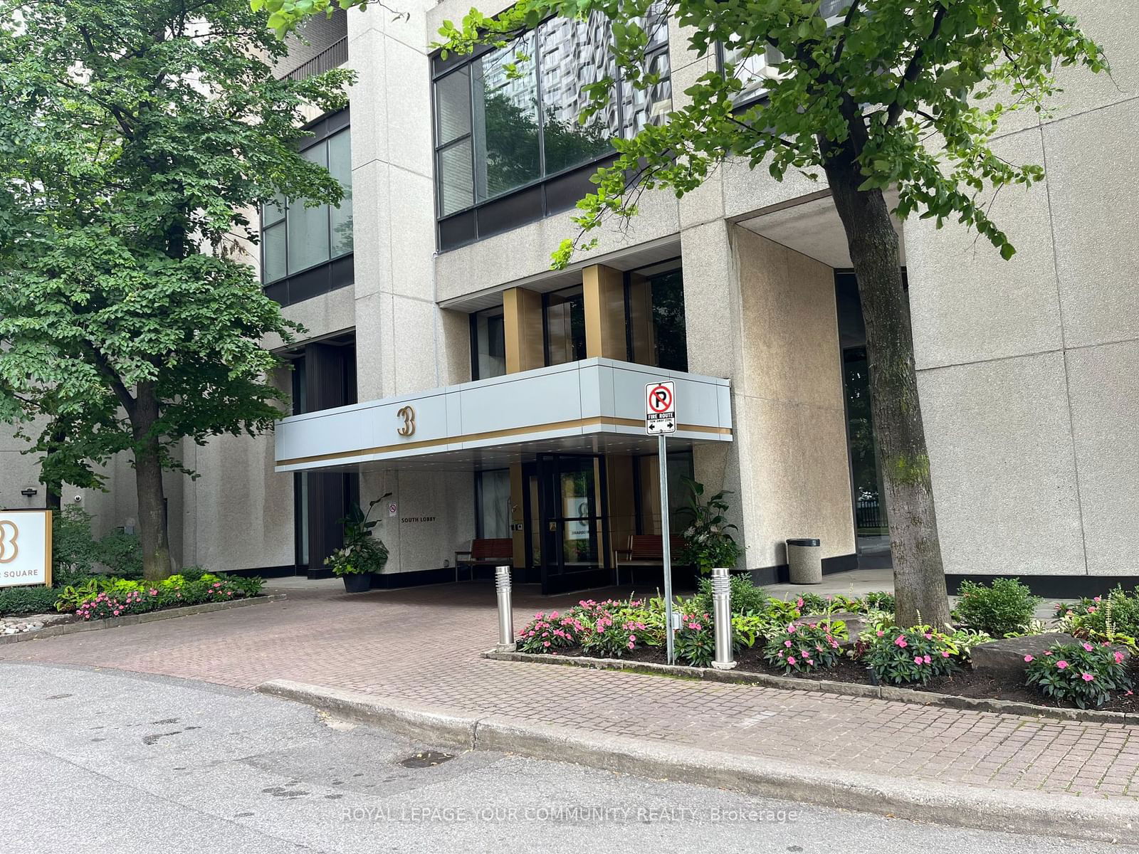 33 Harbour Sq, unit 2621 for rent