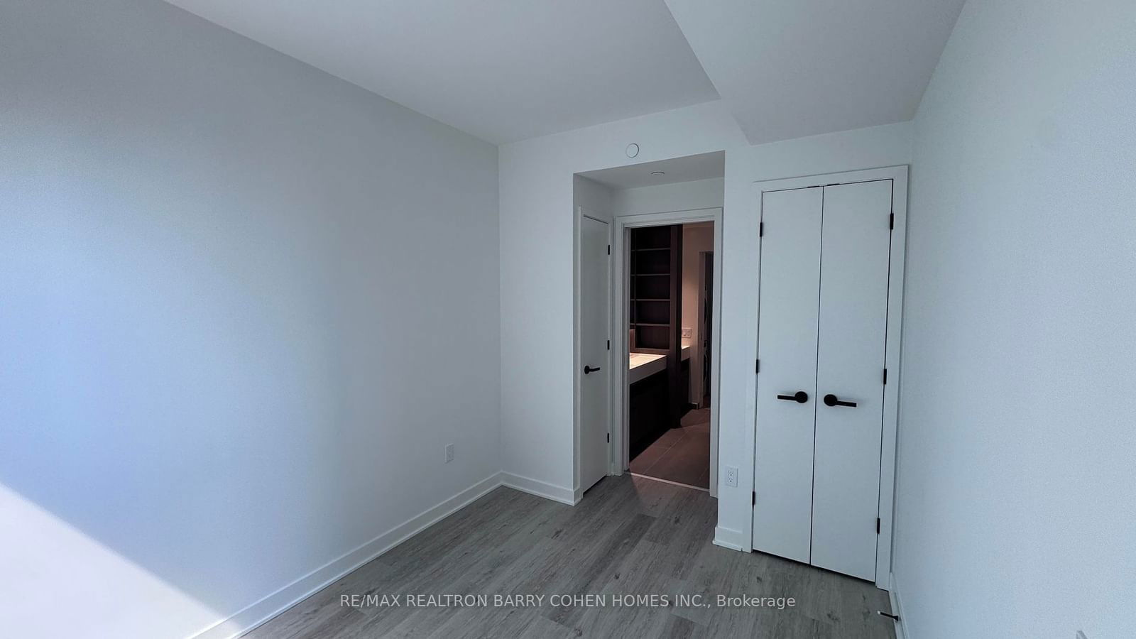 55 Charles St, unit 4107 for rent - image #2