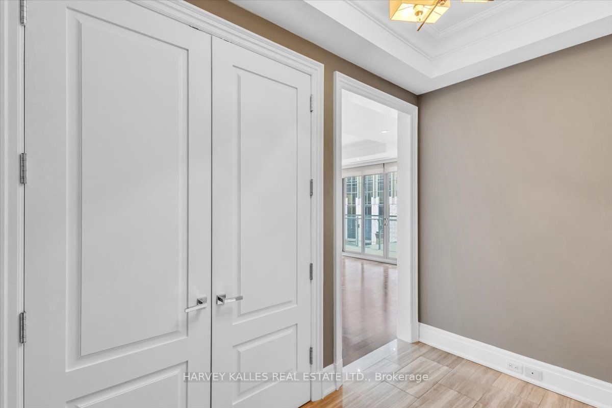 55 Scollard St, unit 505 for rent - image #4