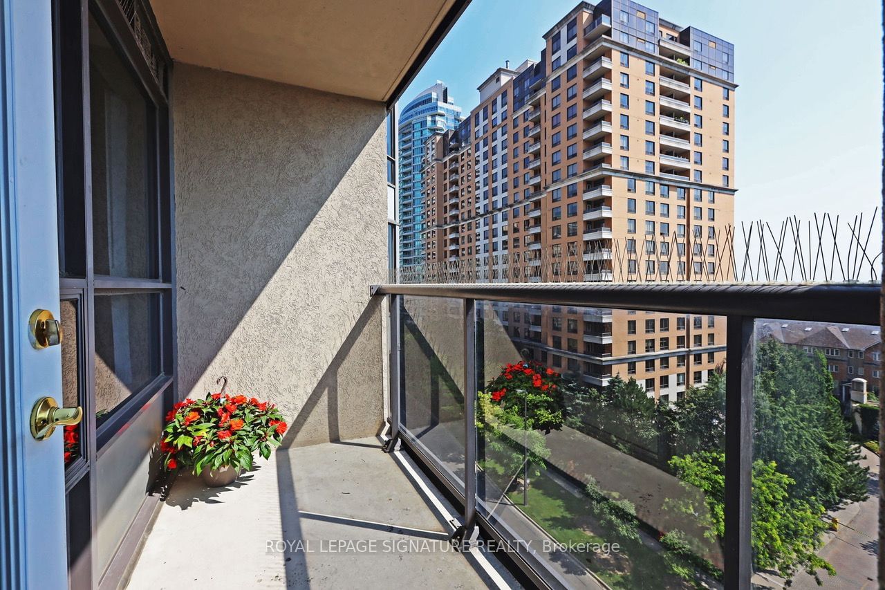 10 Northtown Way, unit 814 for sale - image #28