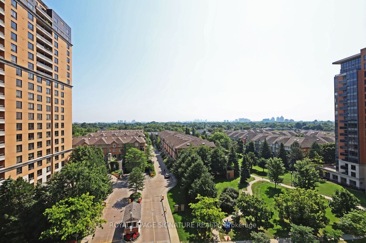 10 Northtown Way, unit 814 for sale - image #31