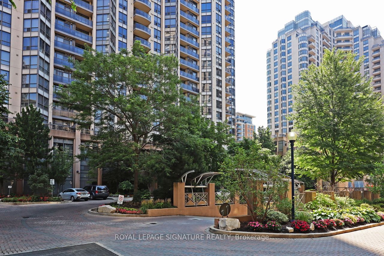 10 Northtown Way, unit 814 for sale - image #5