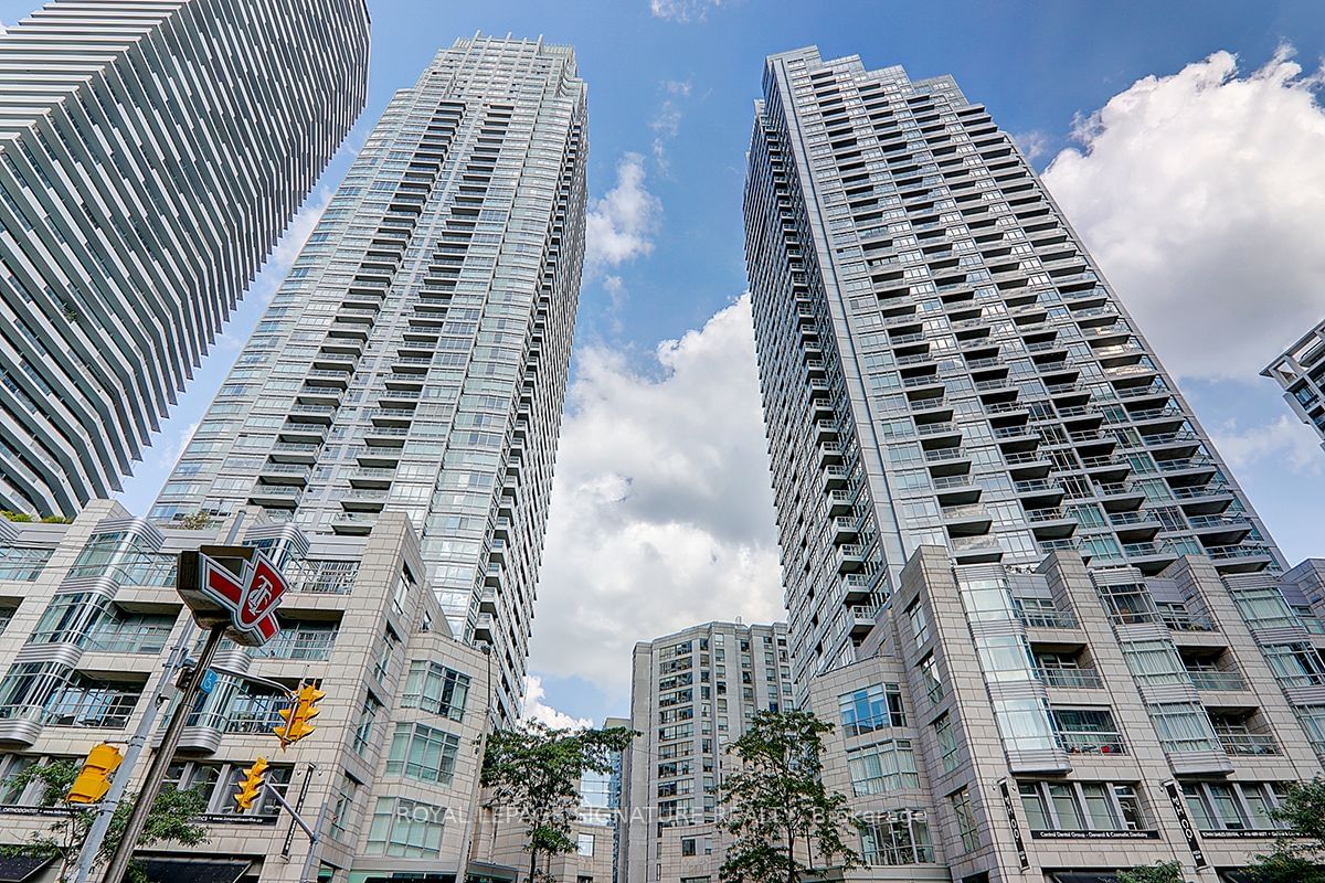 2181 Yonge St, unit 1601 for rent - image #1