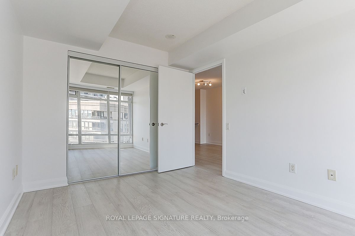 2181 Yonge St, unit 1601 for rent - image #13