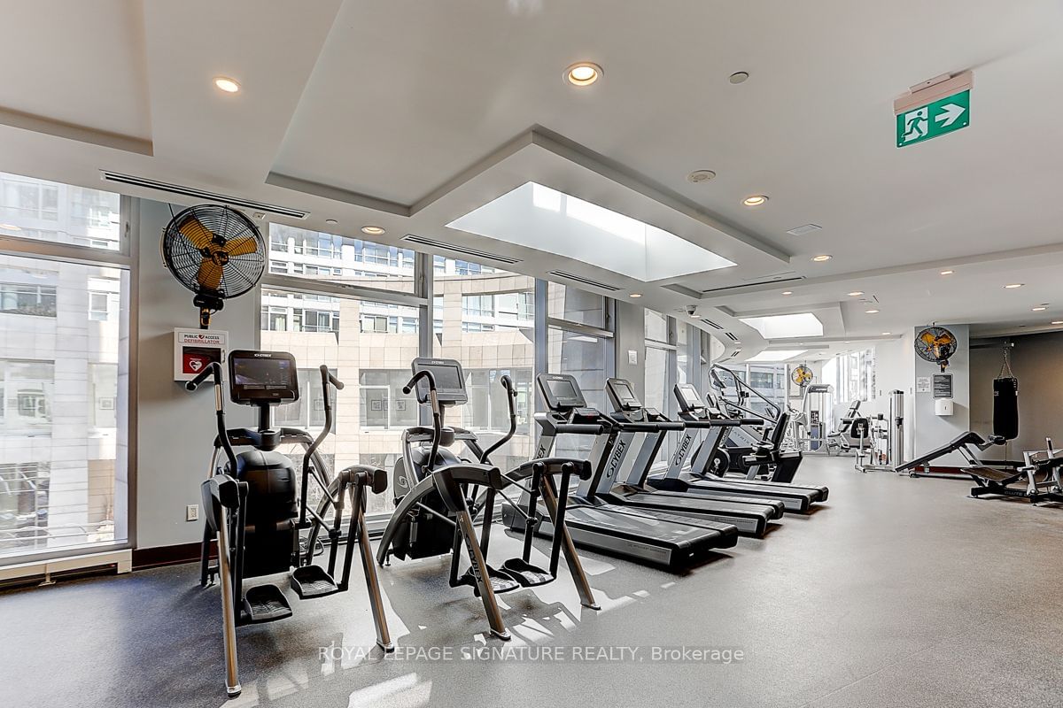 2181 Yonge St, unit 1601 for rent - image #29