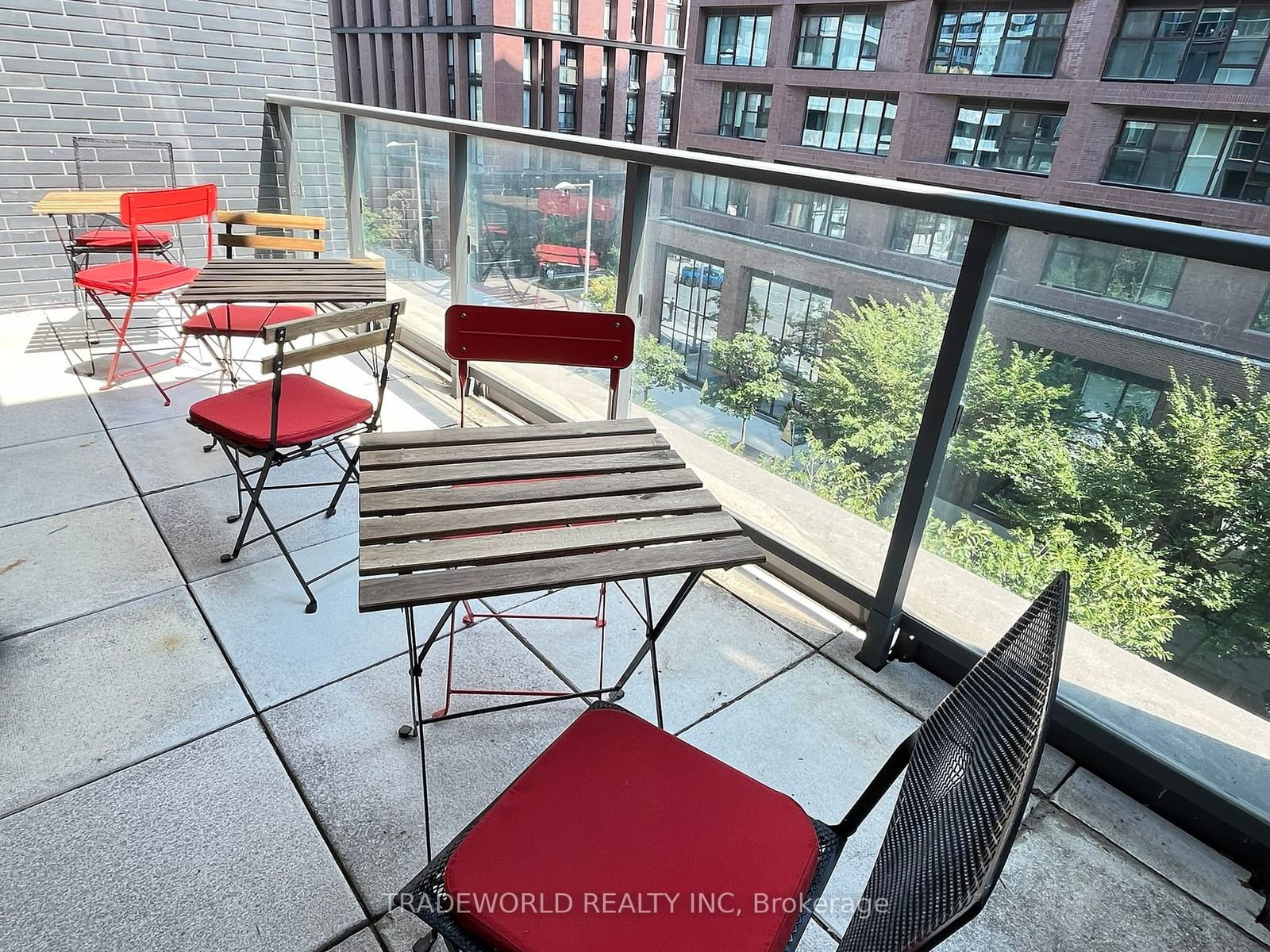 455 Front St E, unit S423 for sale