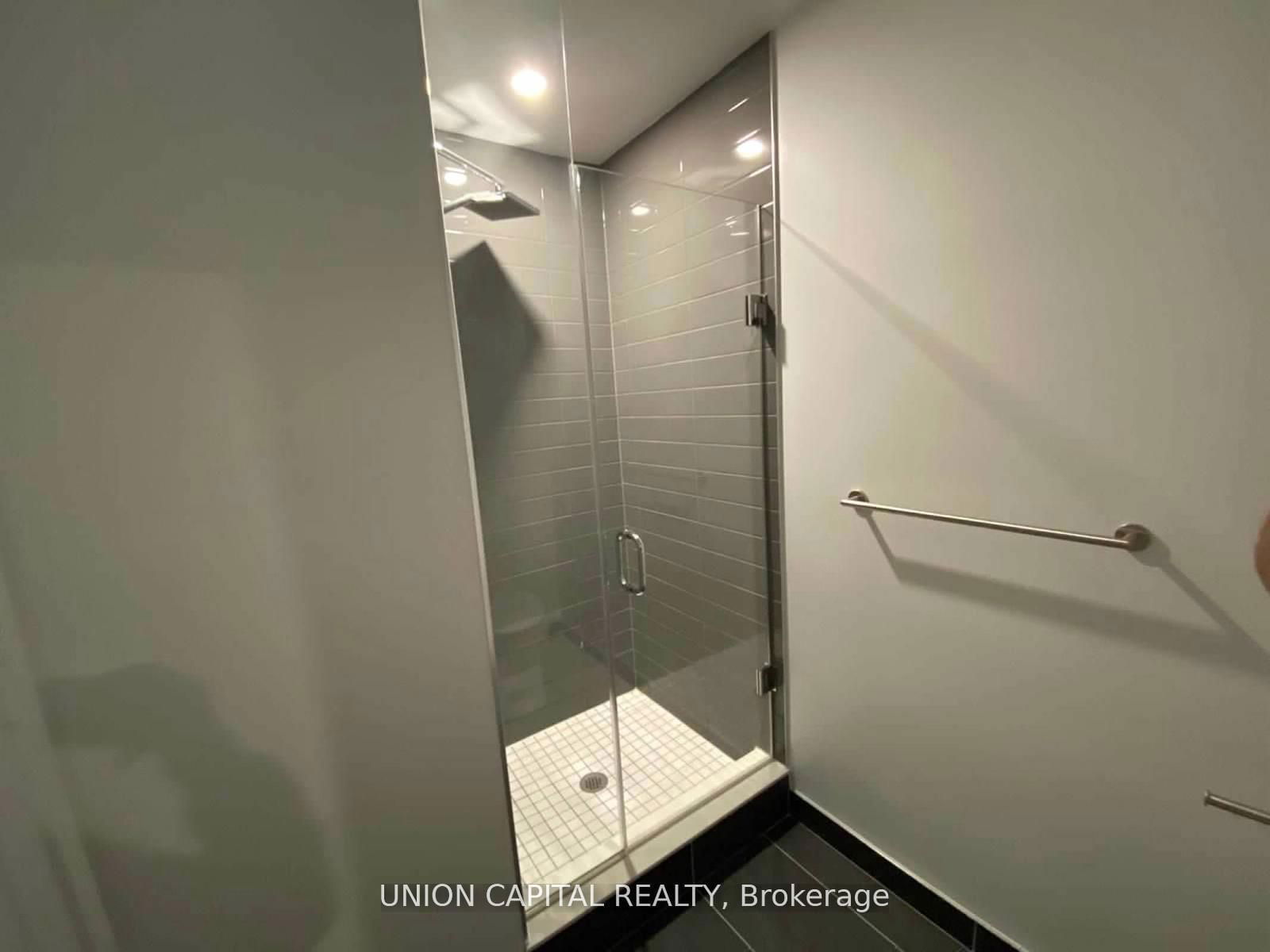 1 Belsize Dr, unit 427 for rent - image #9