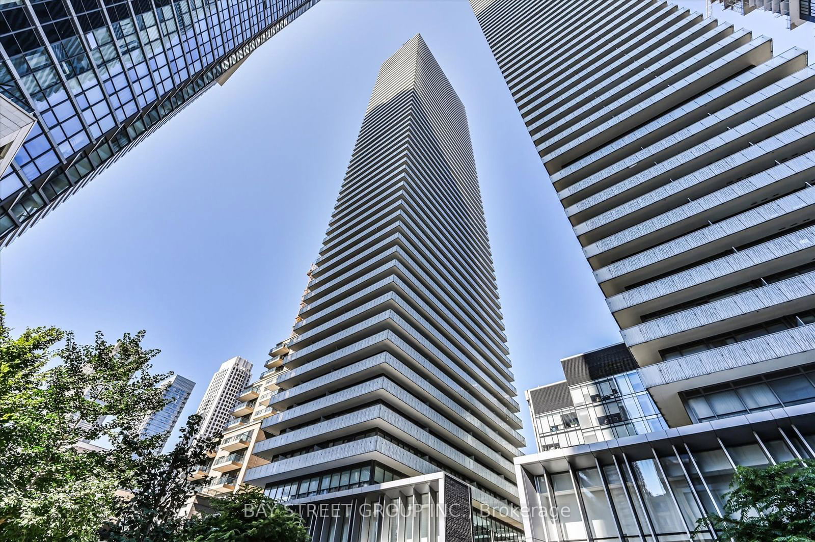 42 Charles St E, unit 4607 for sale - image #2