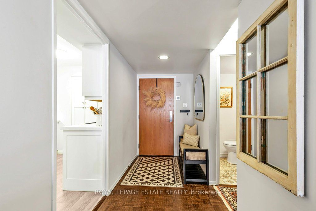 35 Church St, unit 404 for sale - image #3