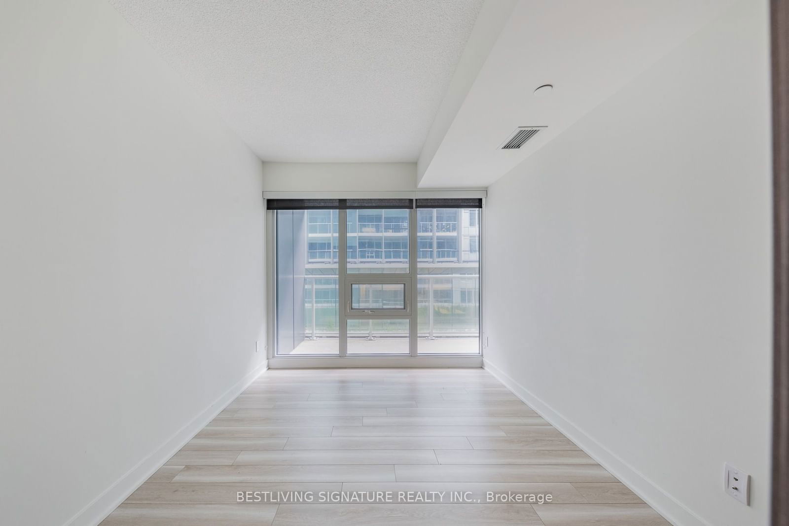 17 Bathurst St, unit 701 for sale - image #18