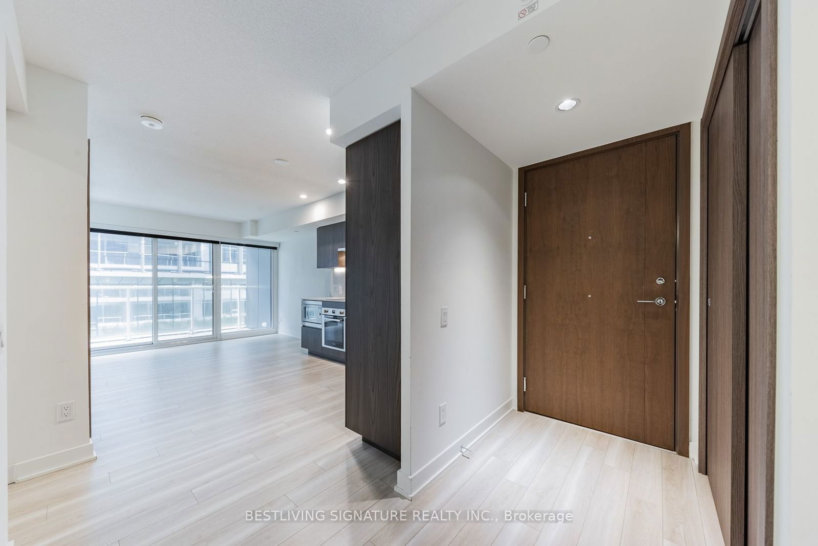 17 Bathurst St, unit 701 for sale - image #6