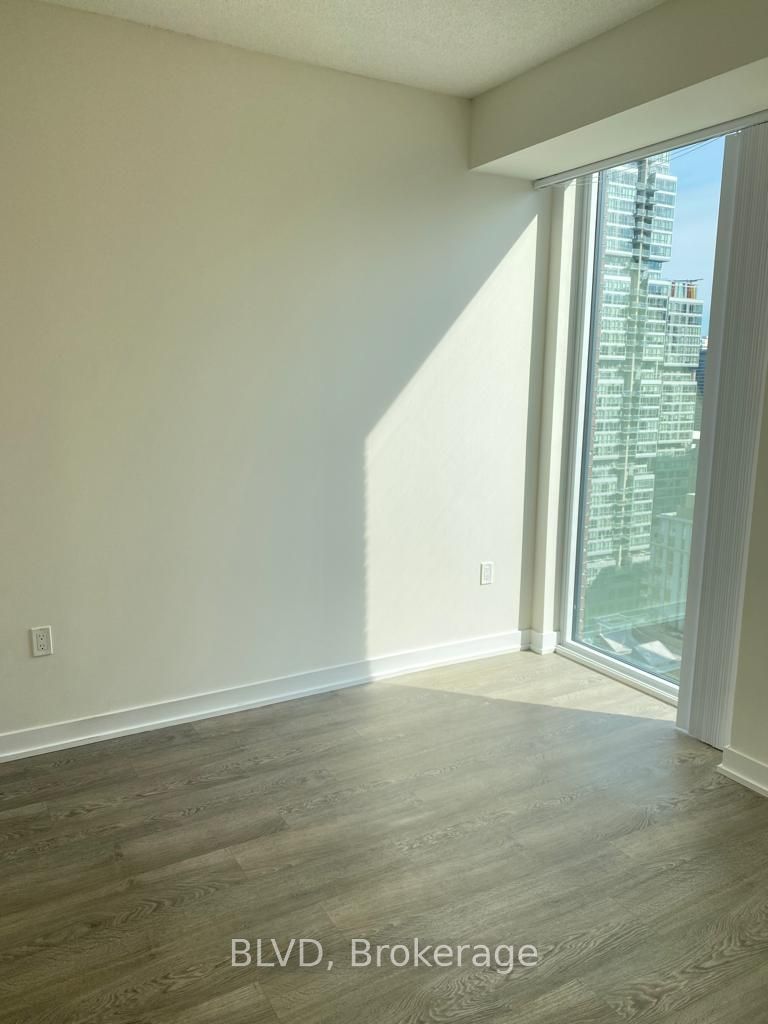 99 john St, unit 2401 for rent