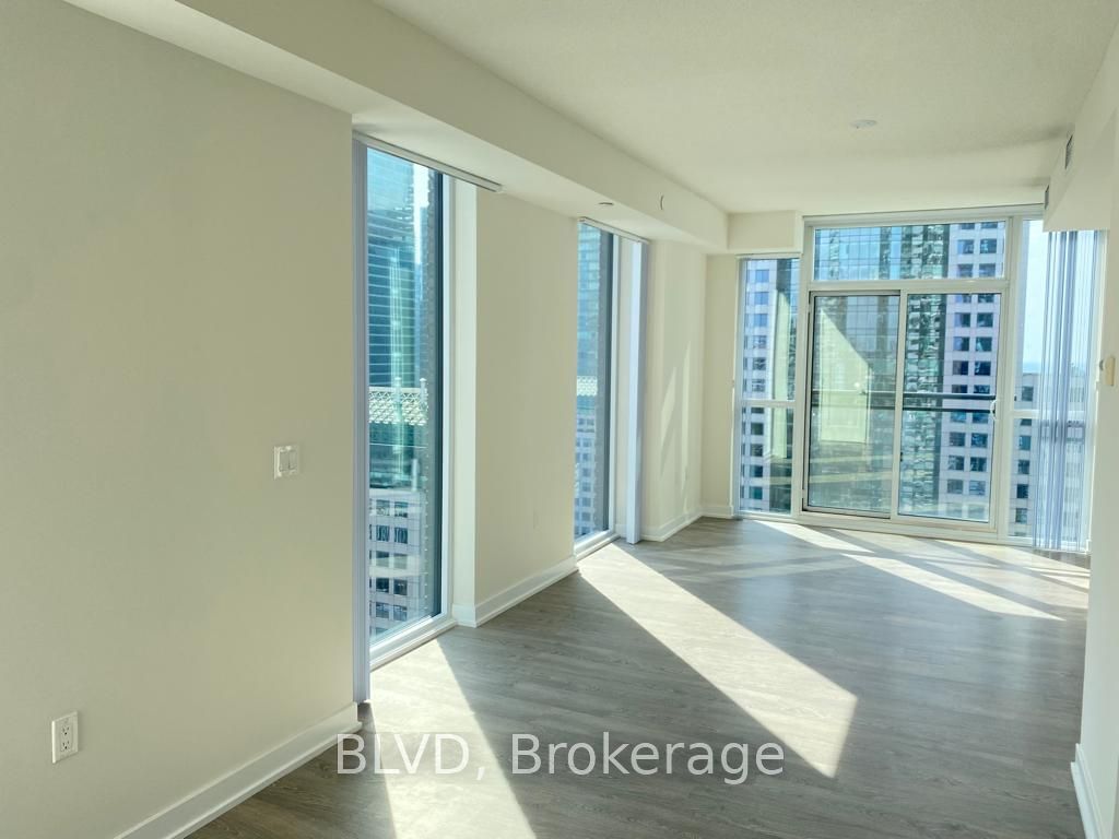 99 john St, unit 2401 for rent - image #7