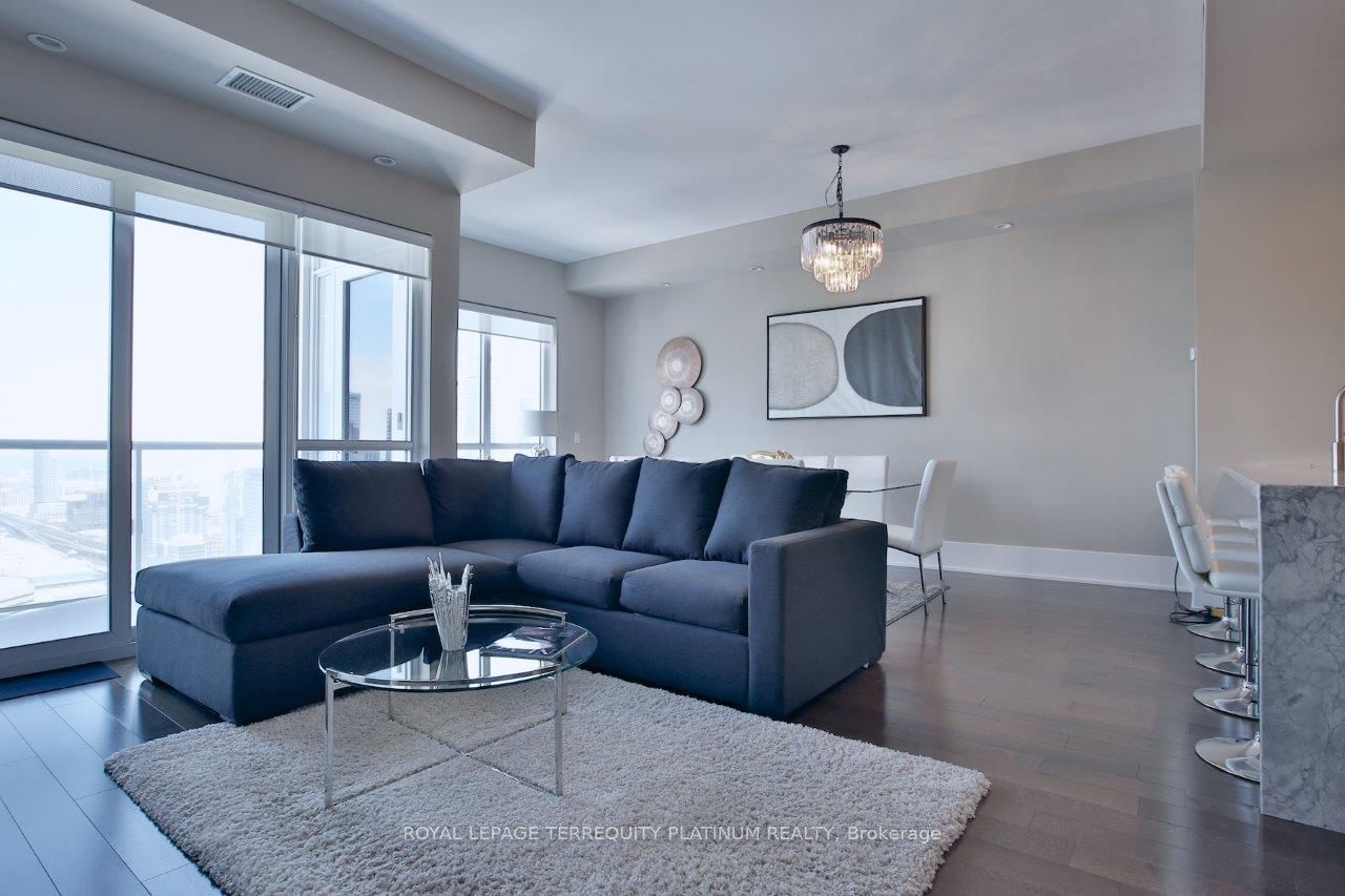 300 Front St W, unit 4802 for sale - image #12