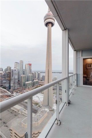 300 Front St W, unit 4802 for sale - image #32