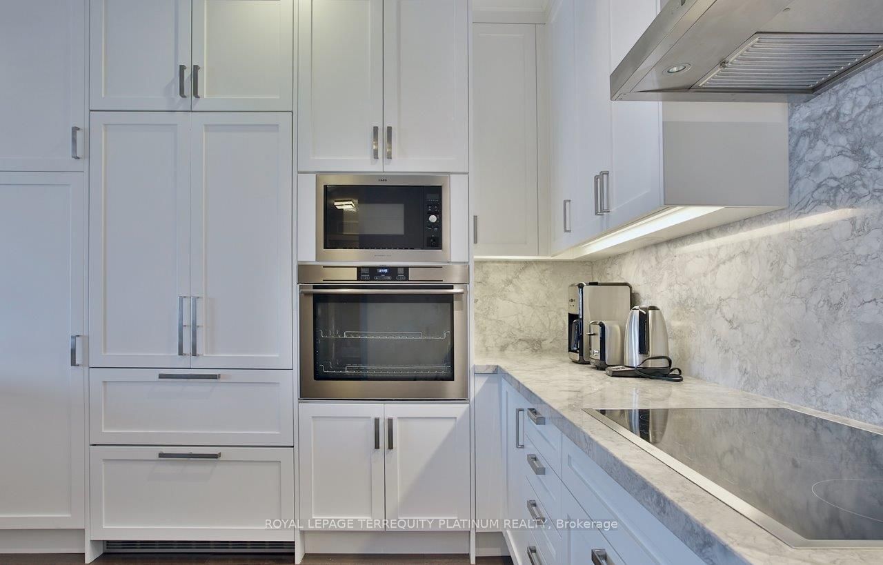 300 Front St W, unit 4802 for sale - image #6