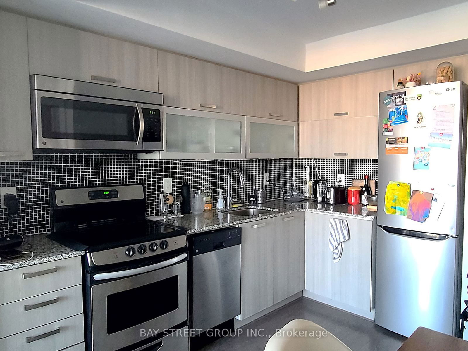 36 Lisgar St, unit 2115E for rent