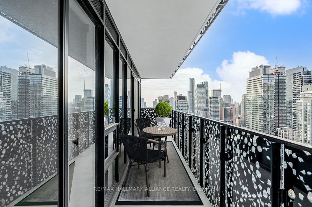 55 Charles St E, unit 3106 for sale - image #7