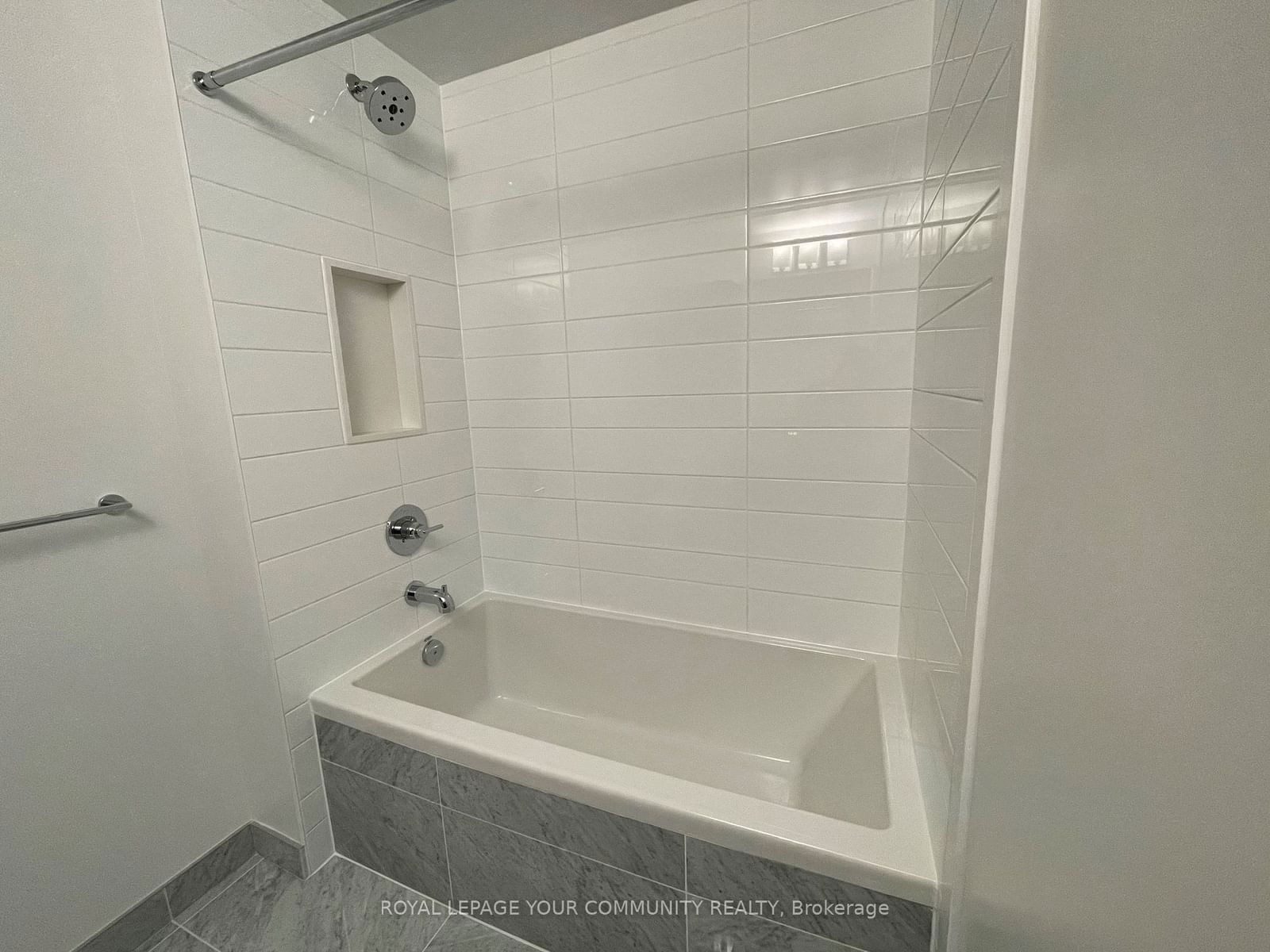 38 Iannuzzi St, unit 2103 for rent - image #6