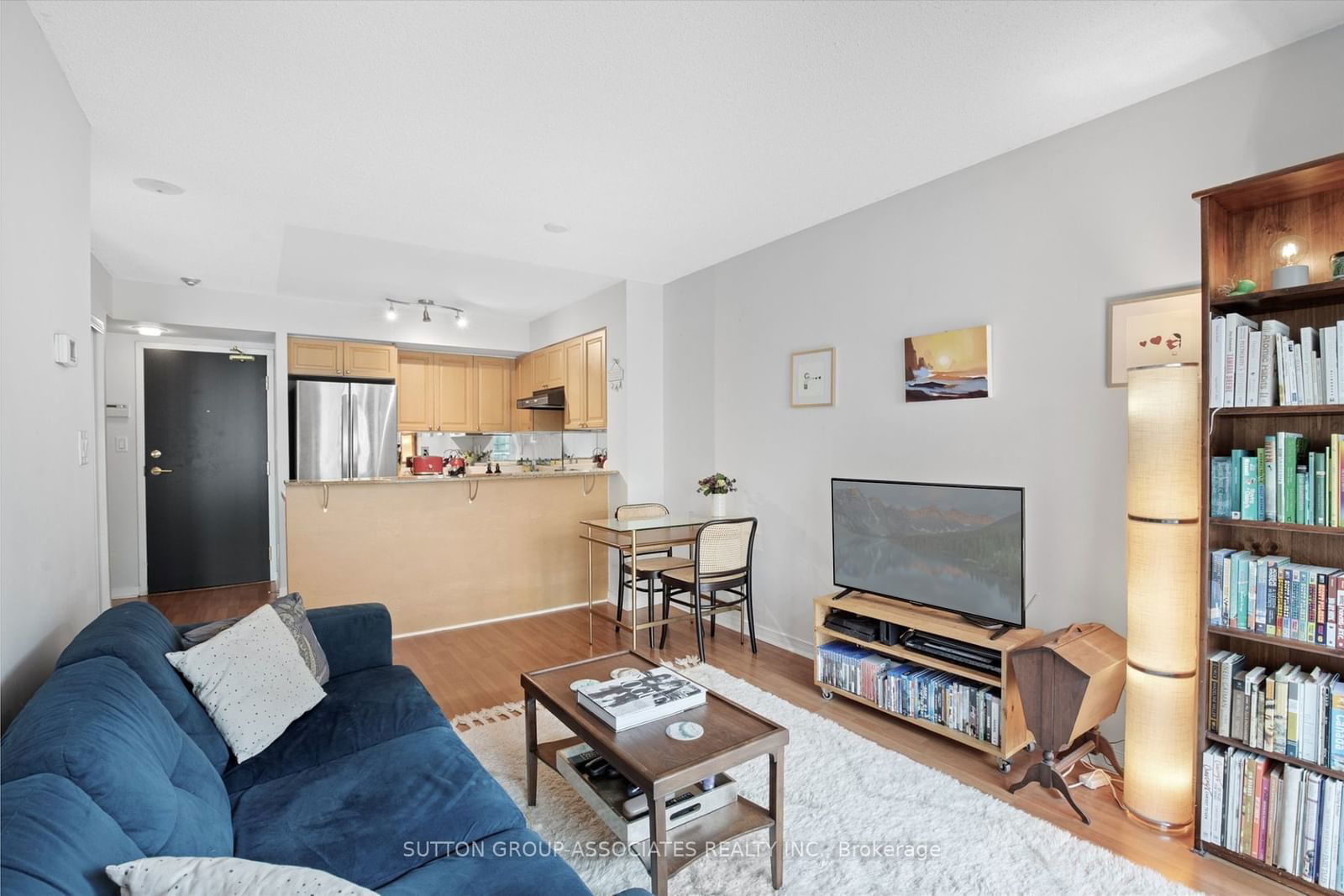 230 King St E, unit 1413 for sale - image #16