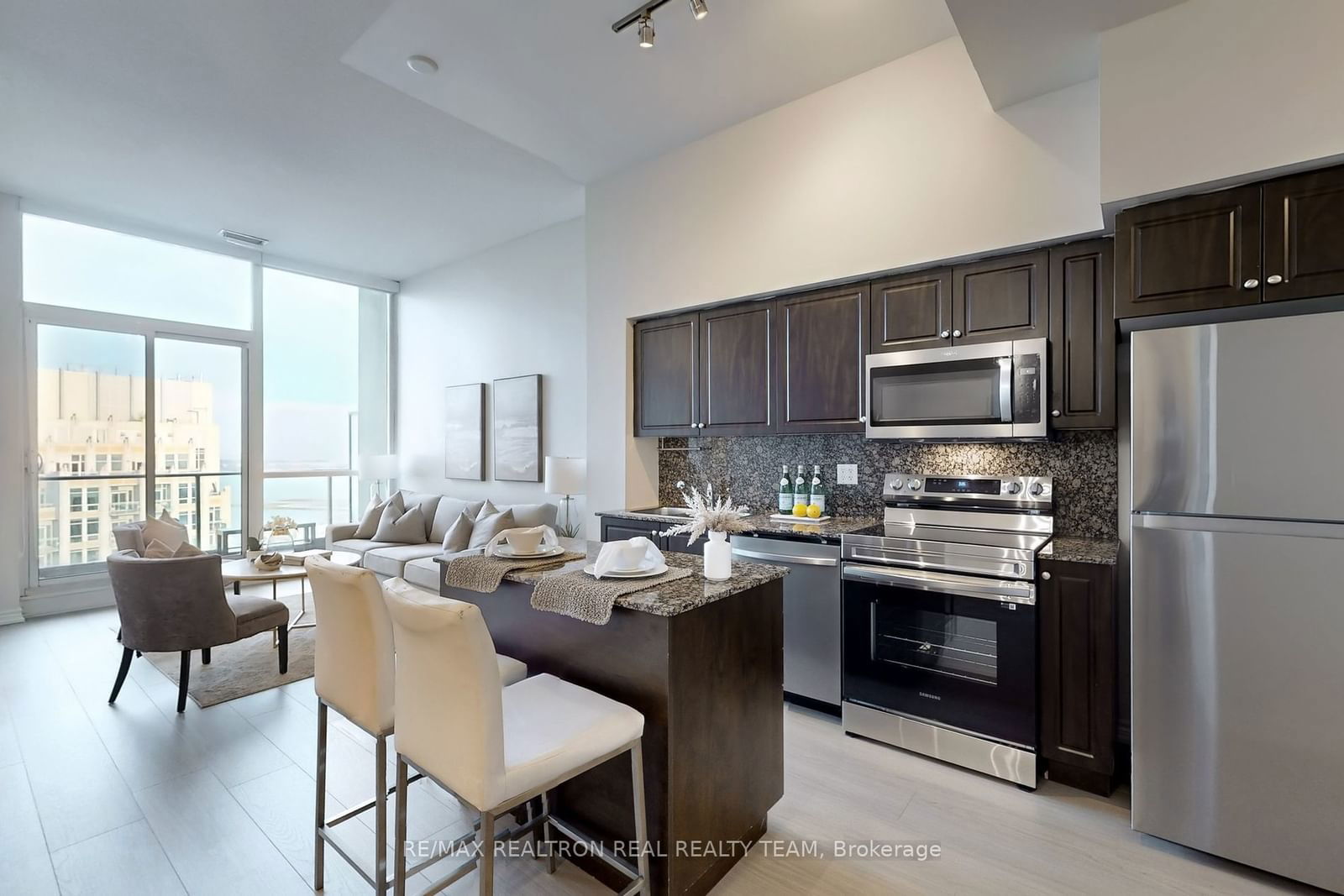 215 Fort York Blvd, unit 3801 for sale - image #10