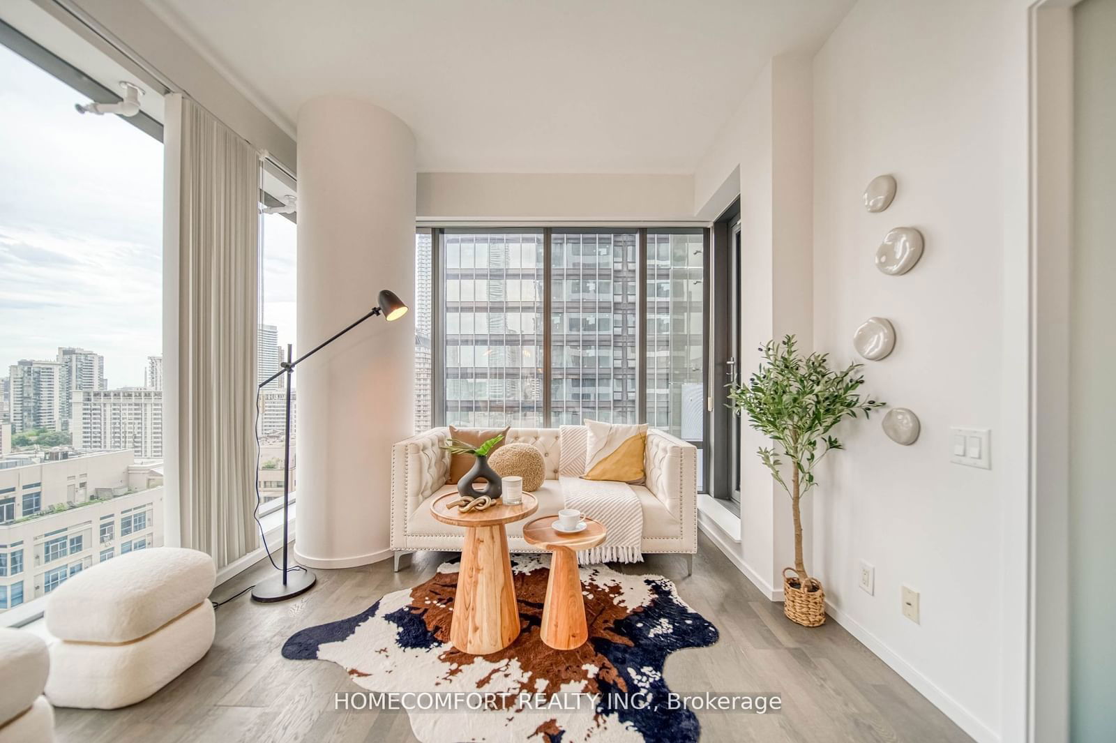 5 St Joseph St, unit 1702 for rent - image #18