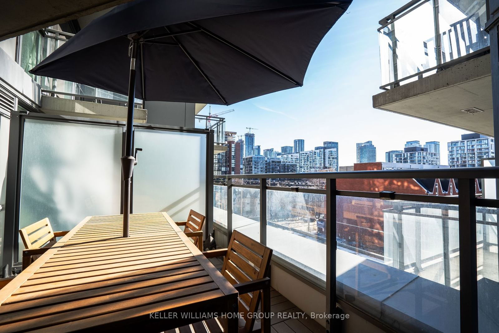 775 King St W, unit 430W for rent - image #6