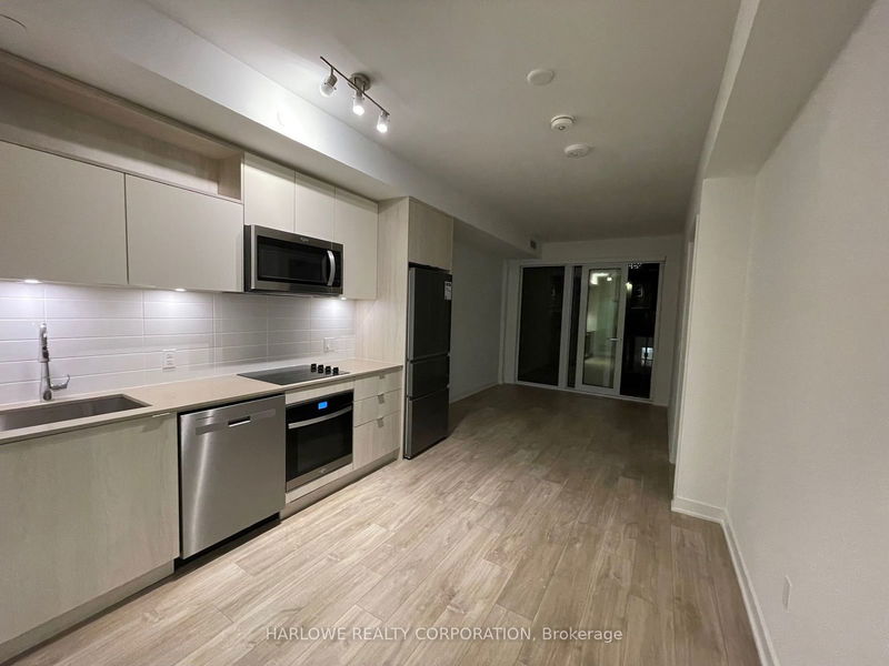 135 Lower Sherbourne St, unit 562 W for rent - image #1