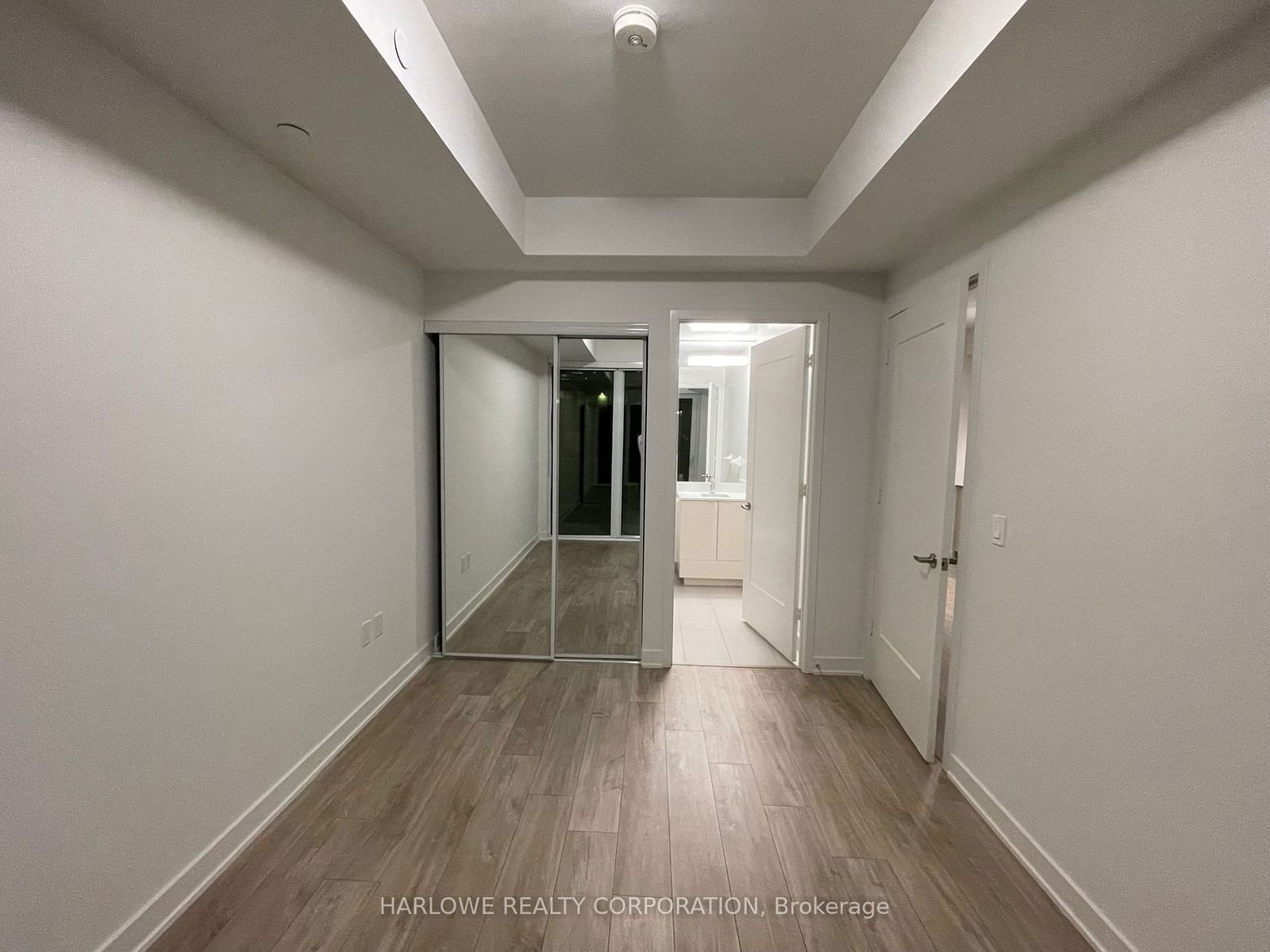 135 Lower Sherbourne St, unit 562 W for rent - image #9