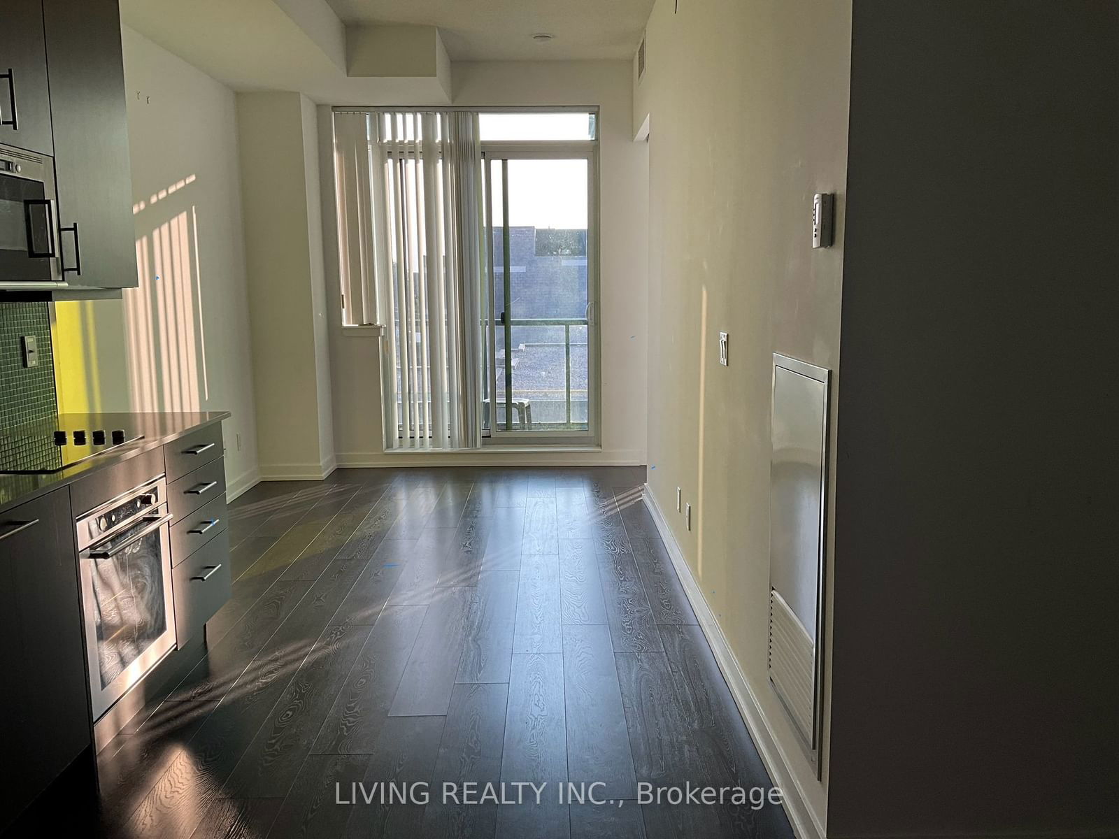 297 College St, unit 507 for rent