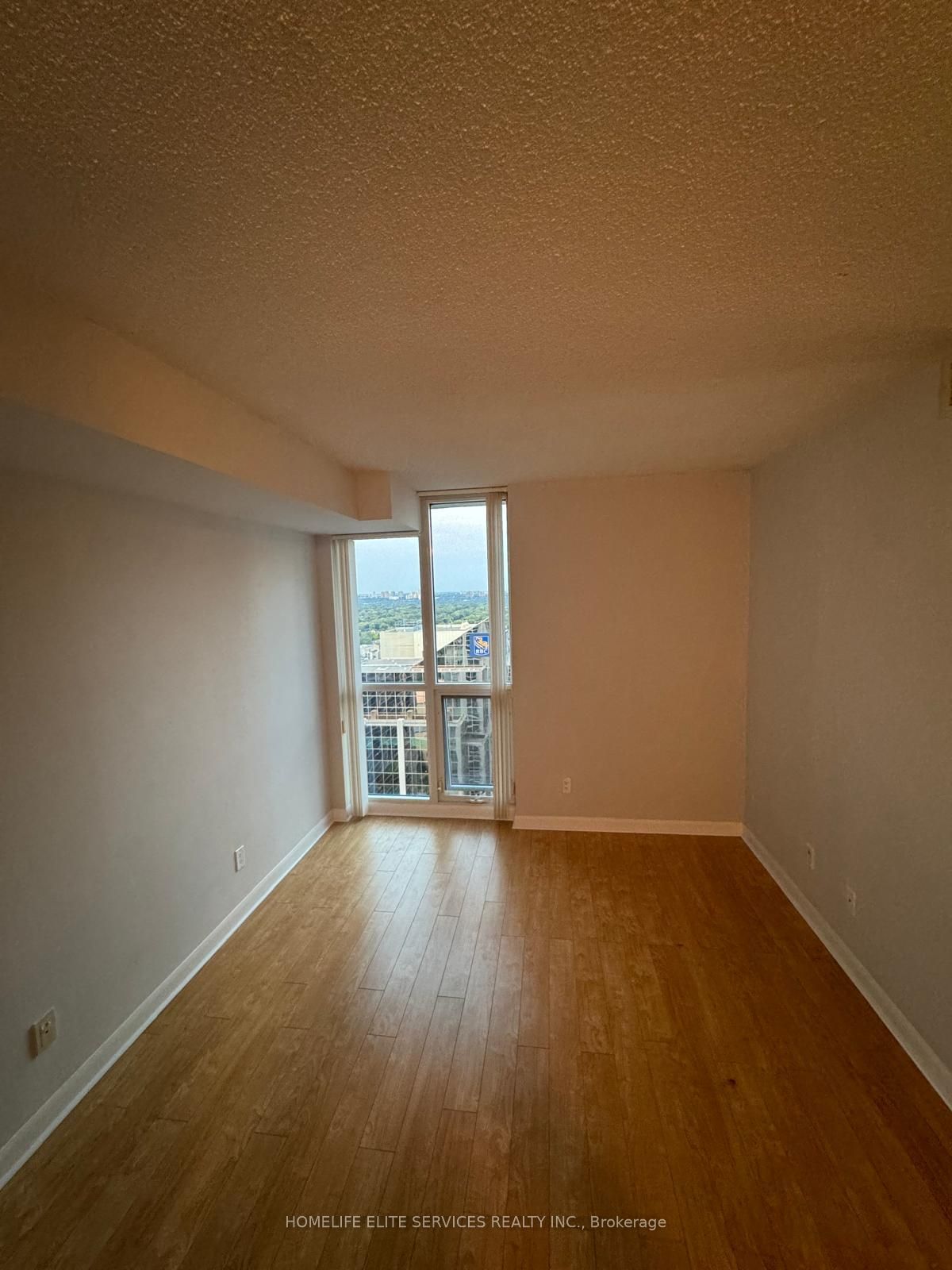 4978 Yonge St, unit 3703 for rent