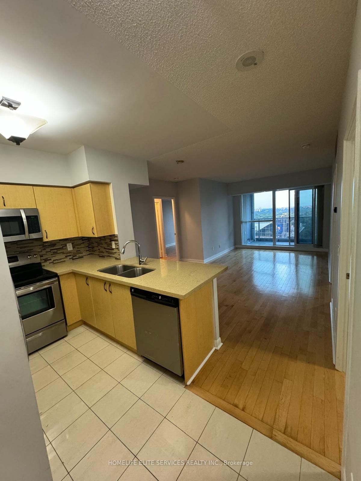 4978 Yonge St, unit 3703 for rent