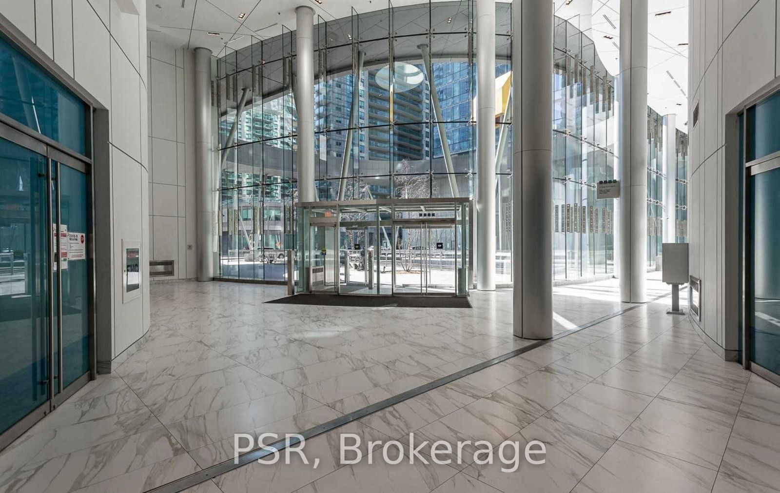 12 York St, unit 3210 for sale - image #3