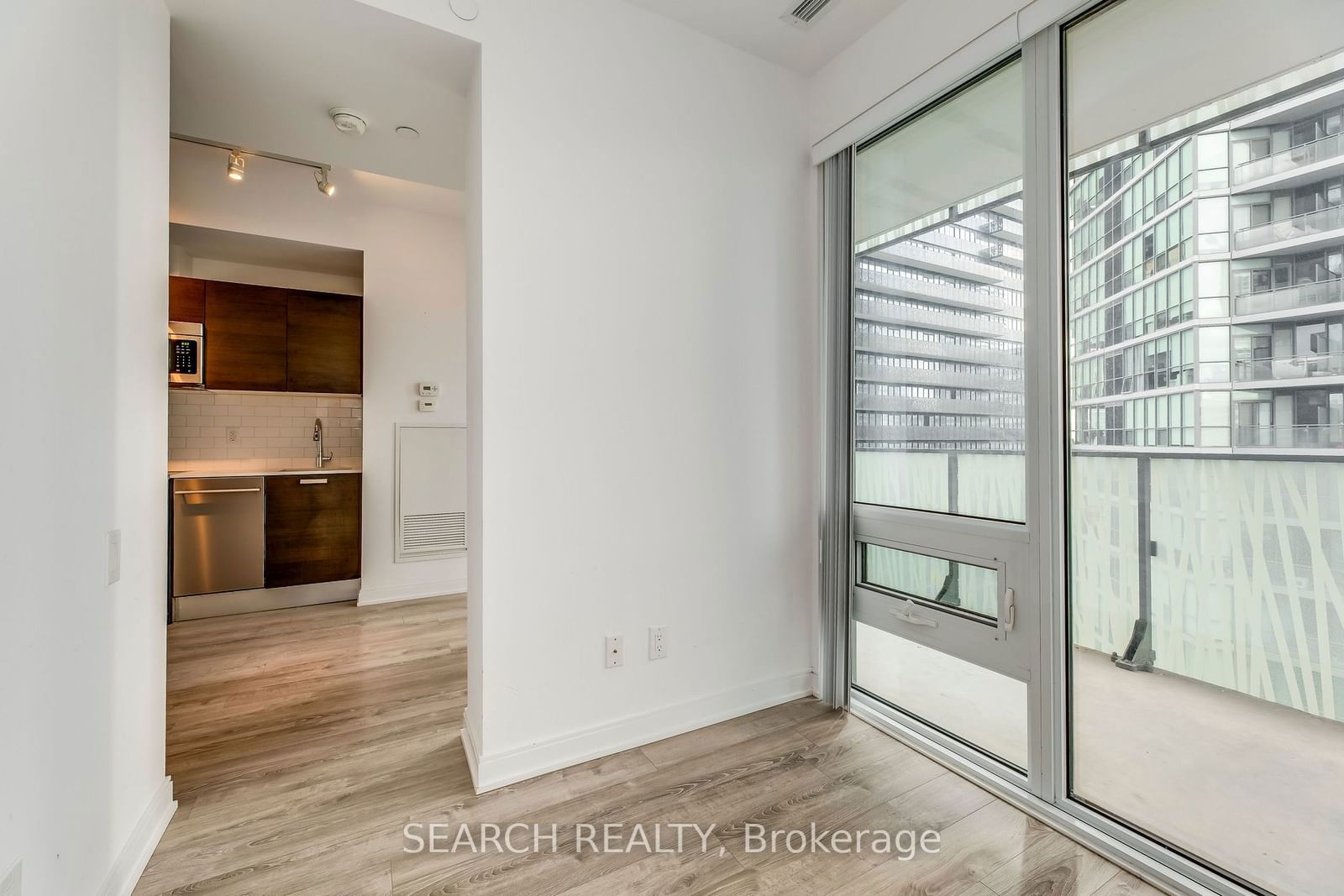 42 Charles St E, unit 1403 for rent - image #14