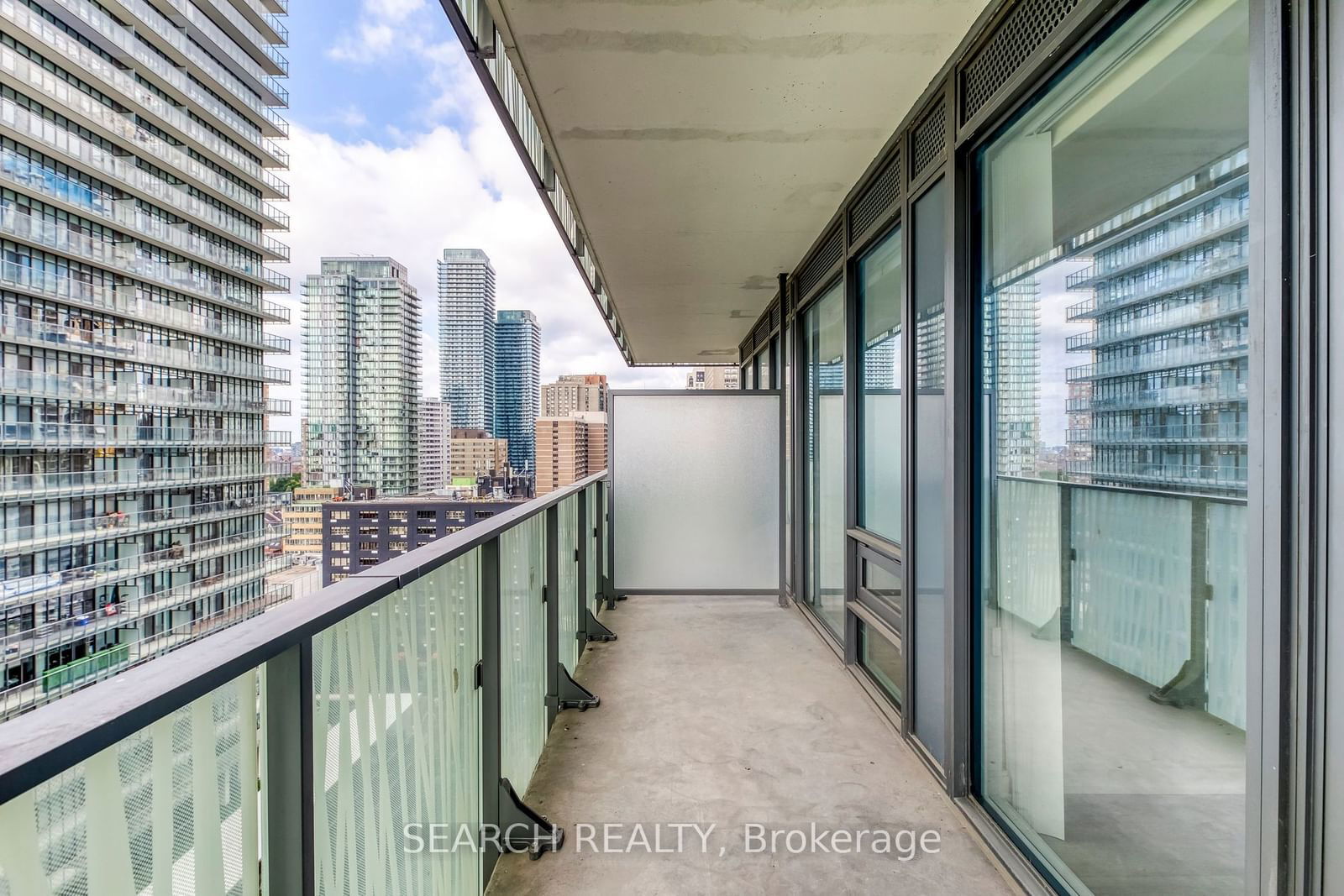 42 Charles St E, unit 1403 for rent - image #21