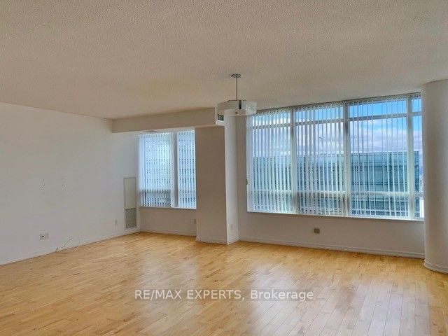 65 Bremner Blvd, unit 4805 for rent - image #10