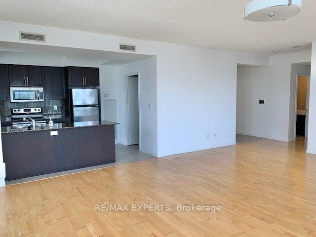 65 Bremner Blvd, unit 4805 for rent - image #7