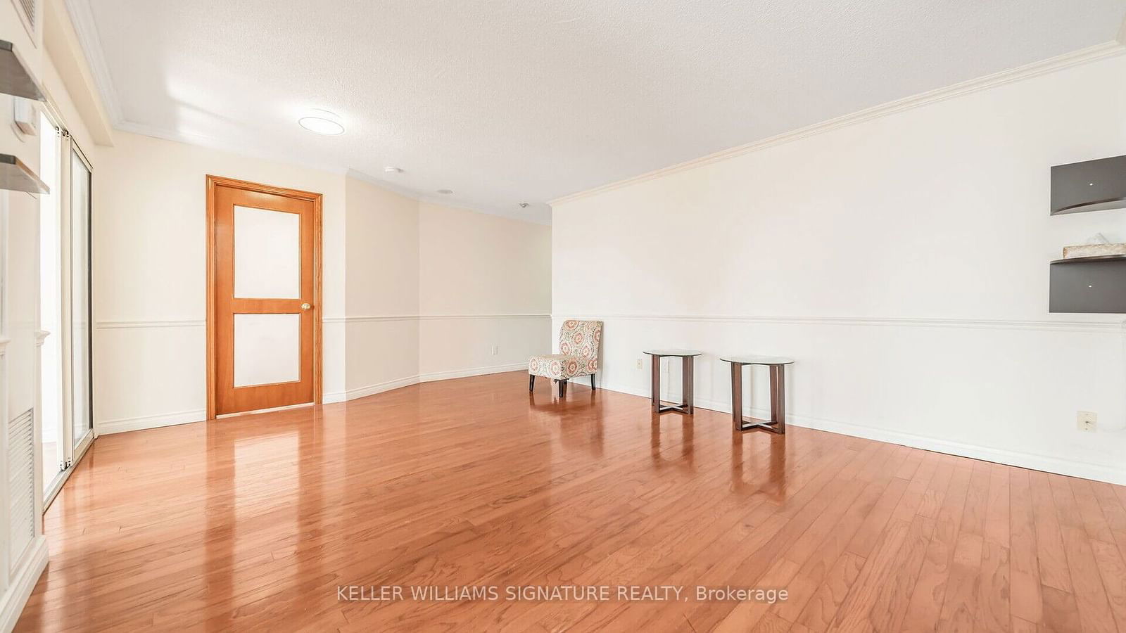 633 Bay St, unit 2408 for rent - image #13