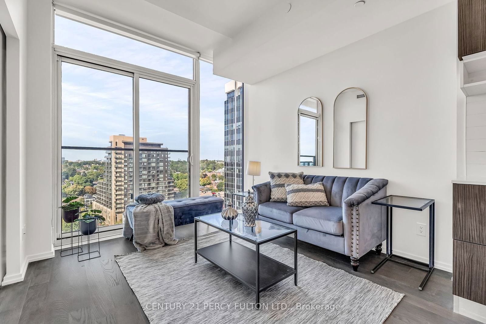 8 Hillsdale Ave E, unit 1716 for sale - image #10