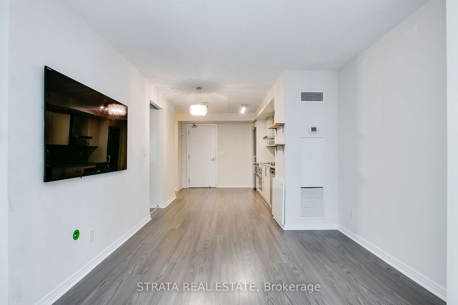 352 Front St W, unit 522 for sale - image #7