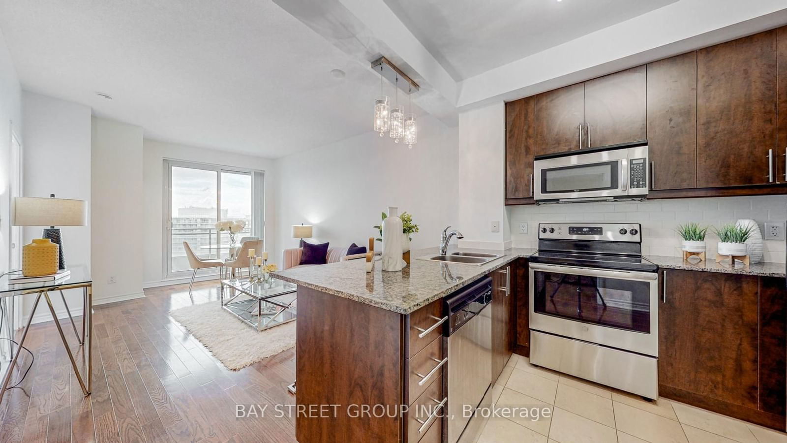 18 Holmes Ave, unit 2408 for sale - image #6